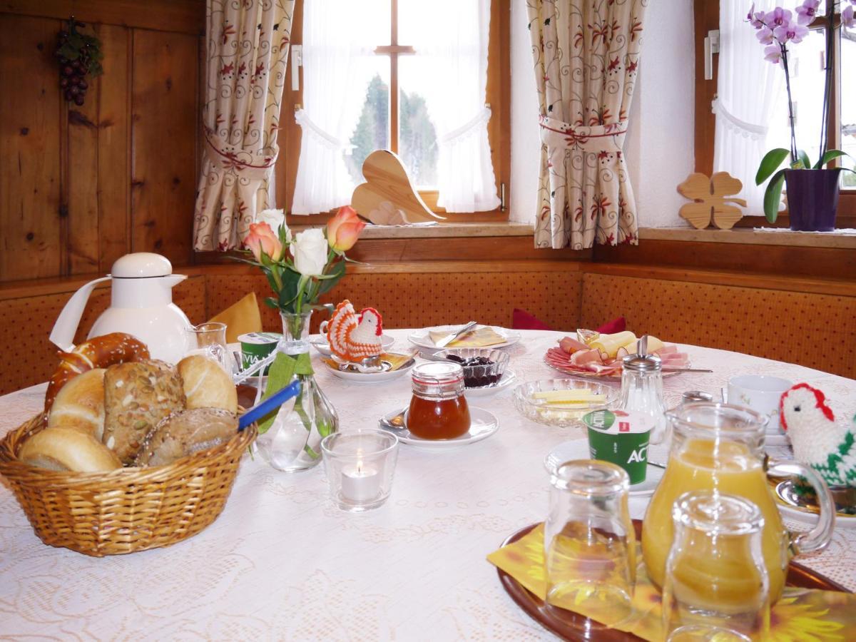 Gaestehaus Alfred Klais Krün エクステリア 写真